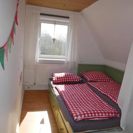 Lindenhof * Ahneby